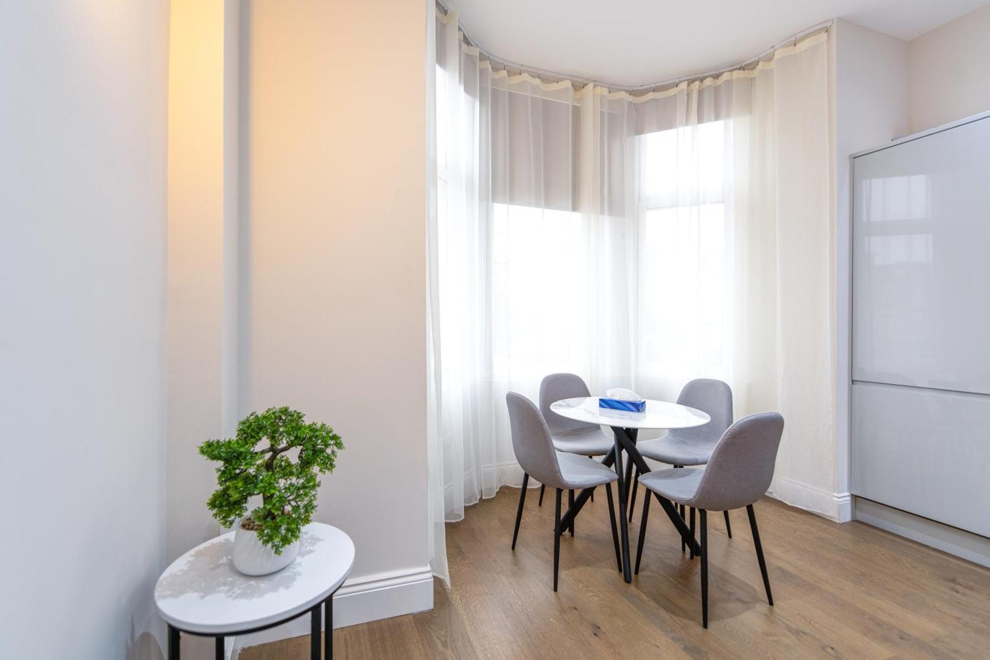 Ealing Residency Apart otel Londra Dış mekan fotoğraf